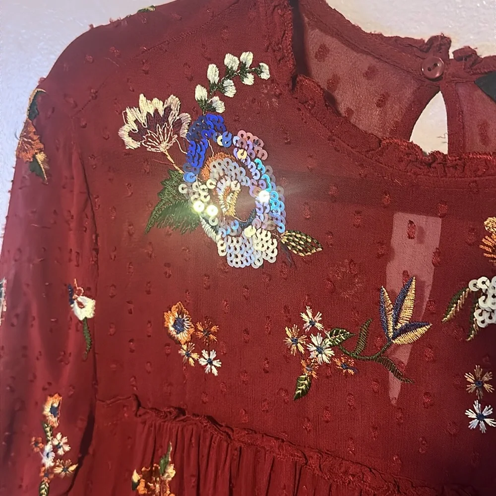 Zara burgundy embroidered floral sequin tiered dress. Limited edition. Size S. - Picture 3 of 7